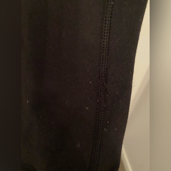 Lululemon Athletic Zip up. Never worn - Picture 4 of 6